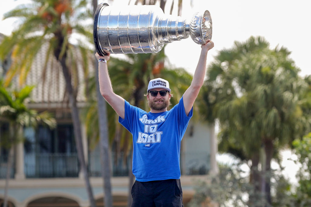 Steven Stamkos - Tampa Bay Lightning Boat Parade - Stanley Cup - Lightning Playoff Tickets