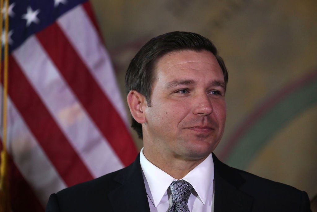 Gov. DeSantis Orders 14-day Quarantine For People Flying To Florida ...