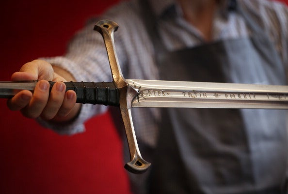 Black Or White: Guy Tries Robbing Pawn Shop With The Sword He Just Bought