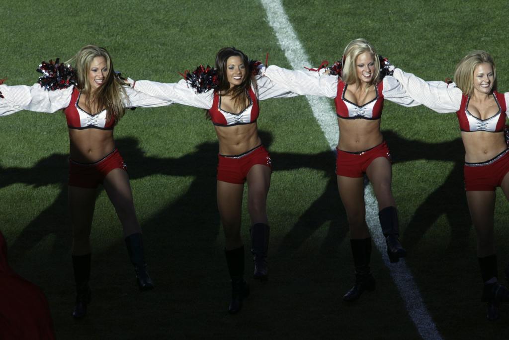 Buccaneers cheerleaders perform