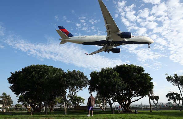 Labor Day Holiday Weekend To Cap Off Record Summer Of Air Travel